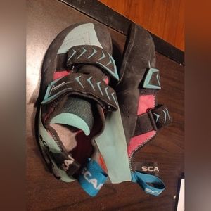 Scarpa vaper v climbing shoes